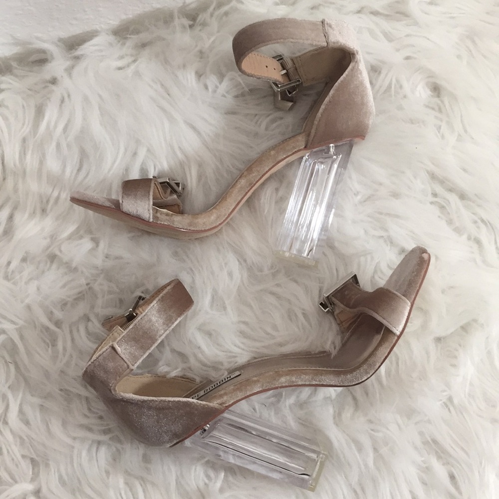 Cape Robbin Maria Buckle Strap Heels Nude size 7 - Picture 7 of 11